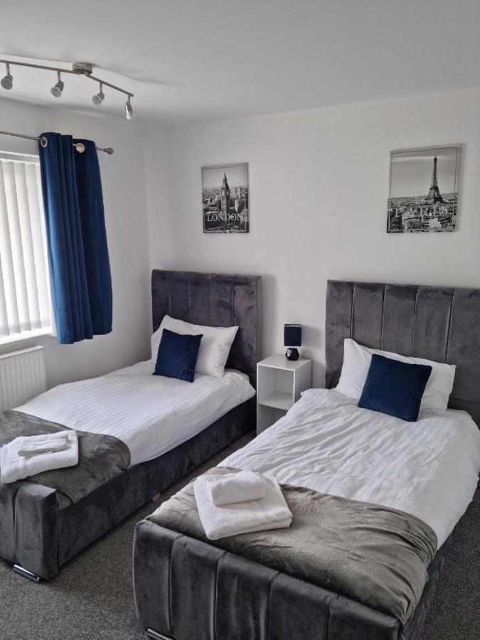 Entire House - Cheshire Oaks/Ellesmere Port Ngoại thất bức ảnh