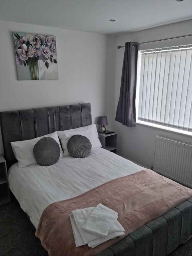 Entire House - Cheshire Oaks/Ellesmere Port Ngoại thất bức ảnh